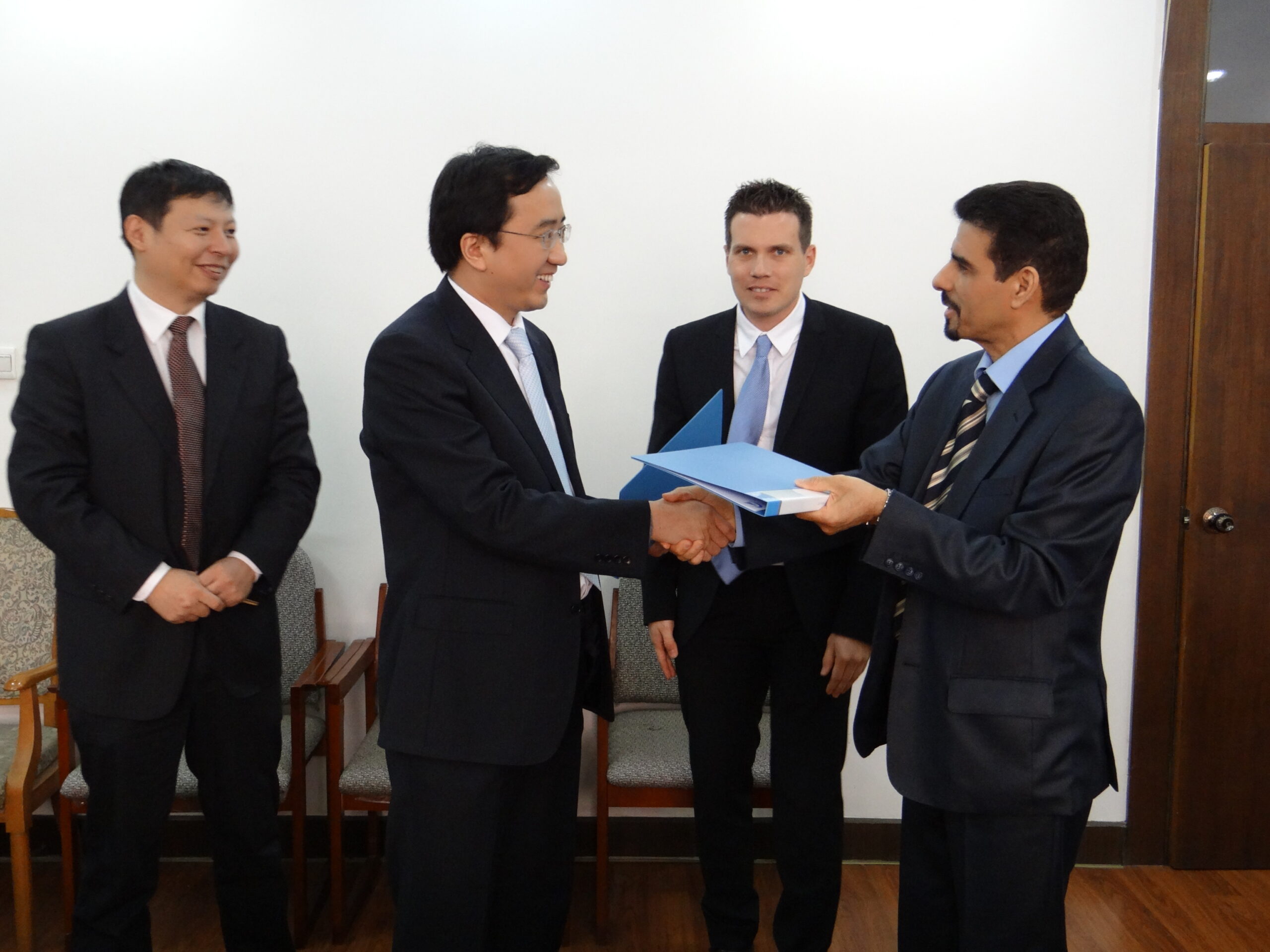 Commodities & Mining